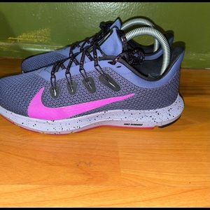 Nike womens quest shoes